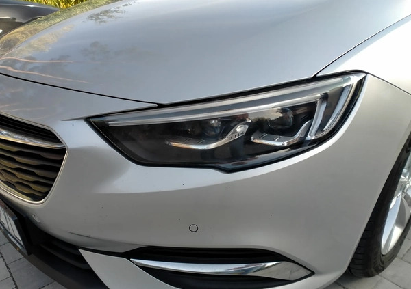 Opel Insignia cena 57999 przebieg: 198000, rok produkcji 2019 z Białobrzegi małe 326